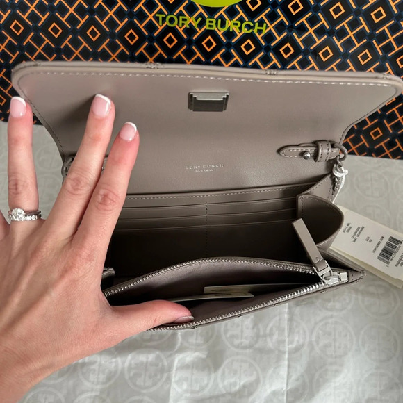 Tory Burch Willa Matte Chain Wallet Crossbody Bag Gray Heron Silver Grey - Picture 11 of 12